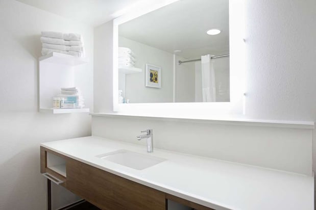 Images Hampton Inn & Suites Kansas City-Merriam