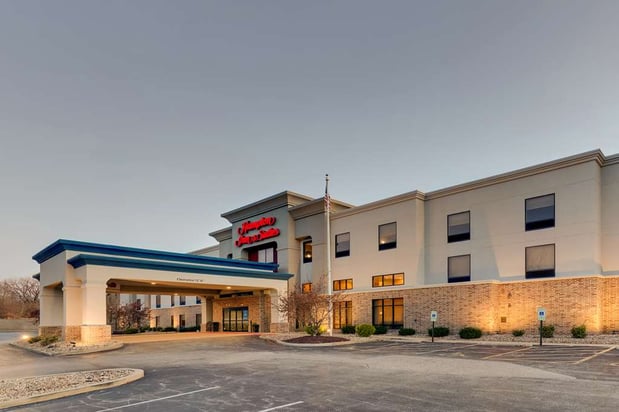 Images Hampton Inn & Suites St. Louis-Edwardsville
