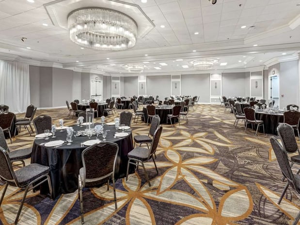 Images DoubleTree by Hilton Hotel Wichita Airport
