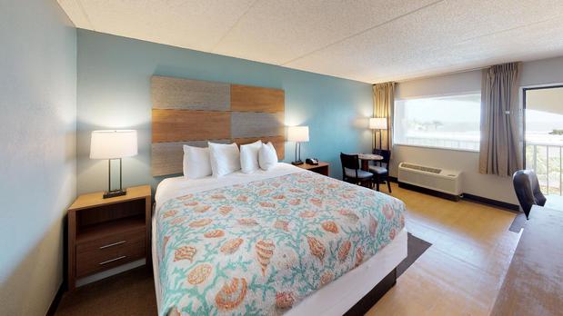 Images Clarion Pointe Galveston Beachfront