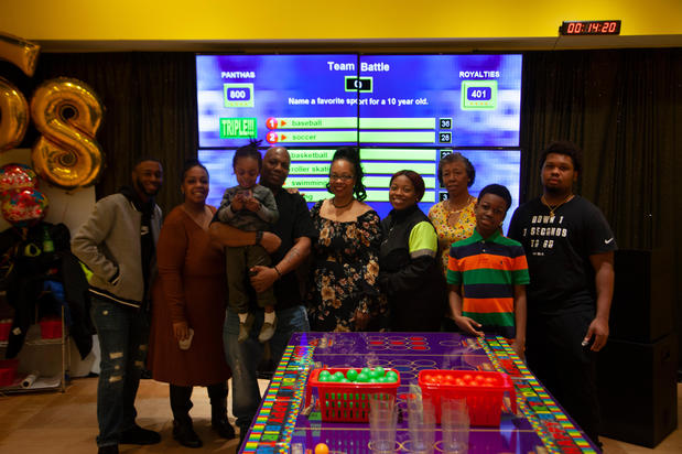 Images Game Show Room