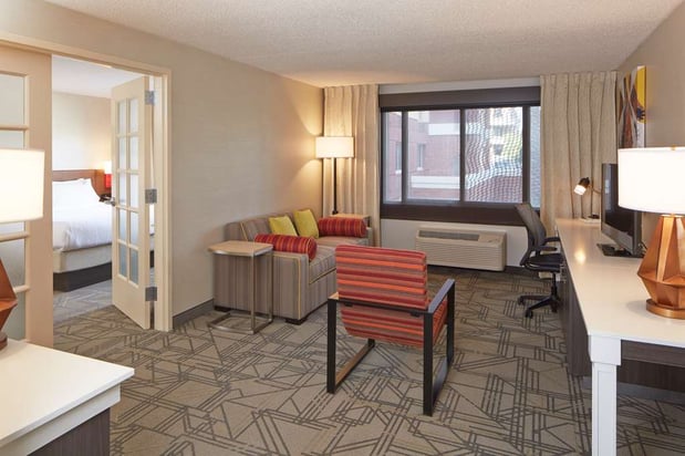 Images Hilton Garden Inn Scottsdale Old Town