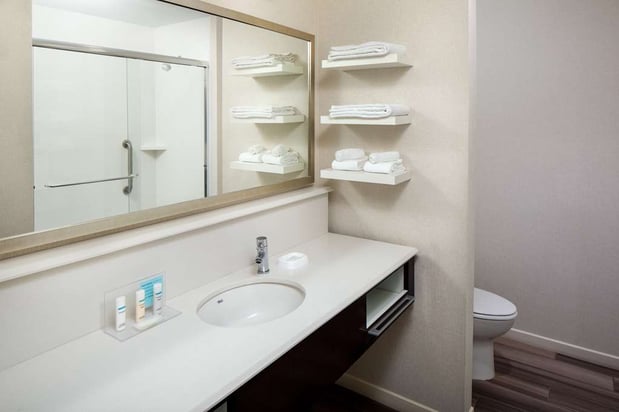 Images Hampton Inn & Suites Charlotte/Ballantyne
