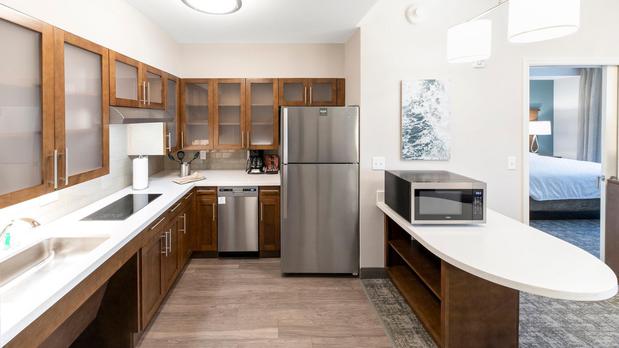 Images Staybridge Suites Naples - Marco Island by IHG