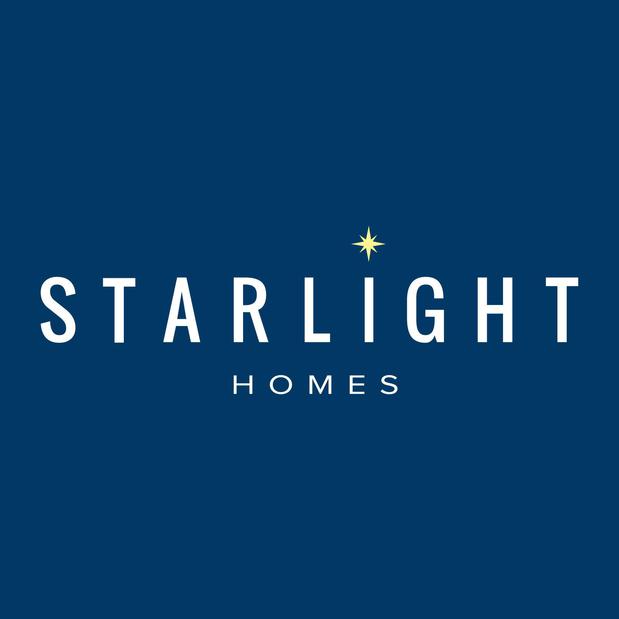 Palmetto Cove by Starlight Homes Logo