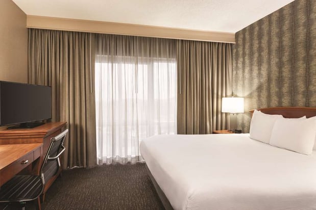Images Embassy Suites by Hilton Franklin Cool Springs