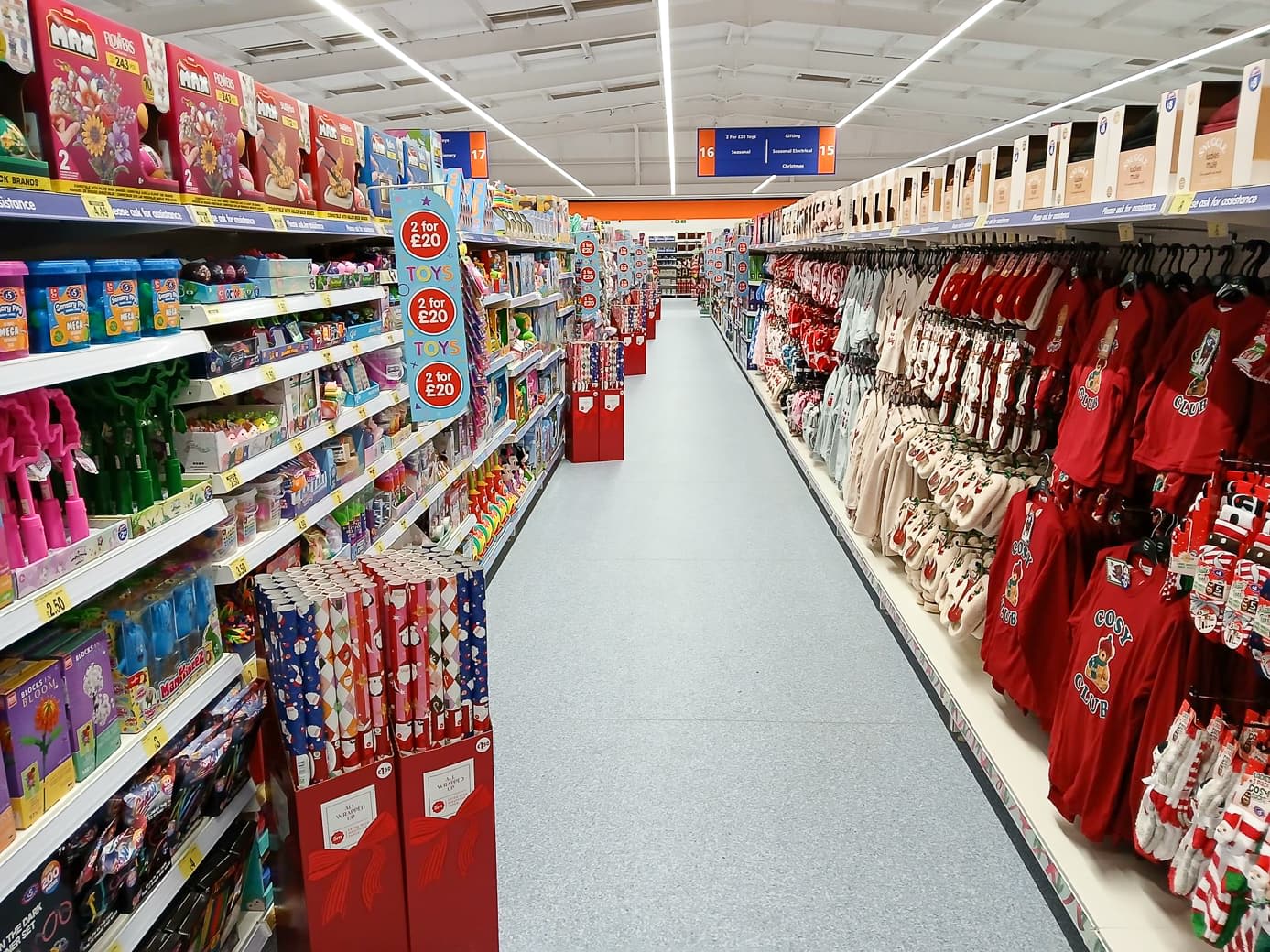 Images B&M Home Store with Garden Centre