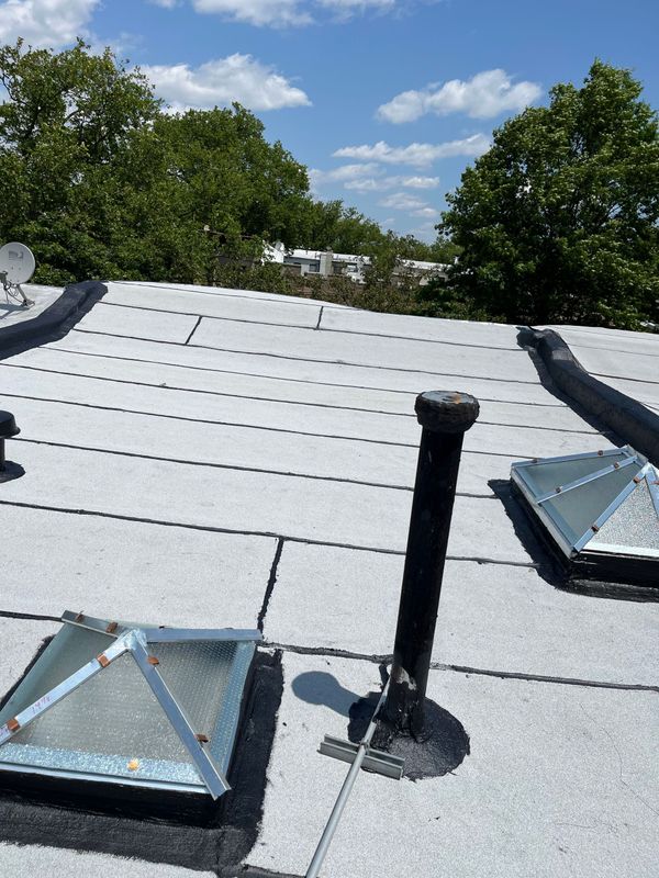 Images Premier Roofing Company Inc