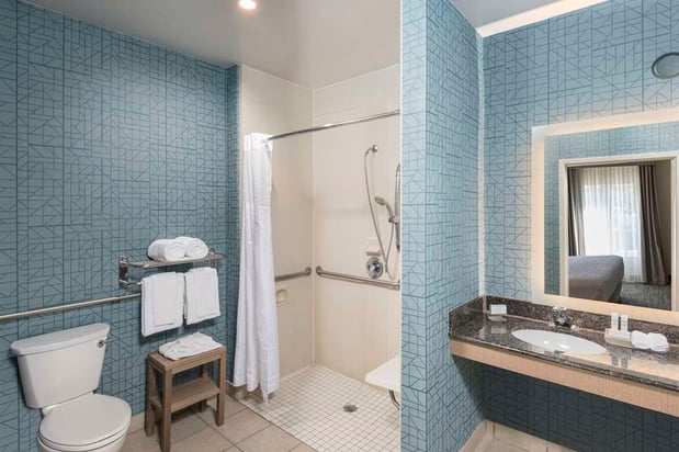 Images Homewood Suites by Hilton Miami-Airport/Blue Lagoon