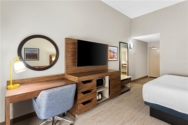 Images Hampton Inn & Suites Bolingbrook