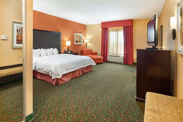Images Hampton Inn & Suites Waco-South
