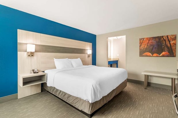 Images Best Western Plus Magnolia Inn & Suites