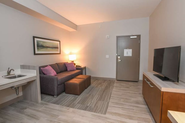 Images Hilton Garden Inn Cincinnati Midtown