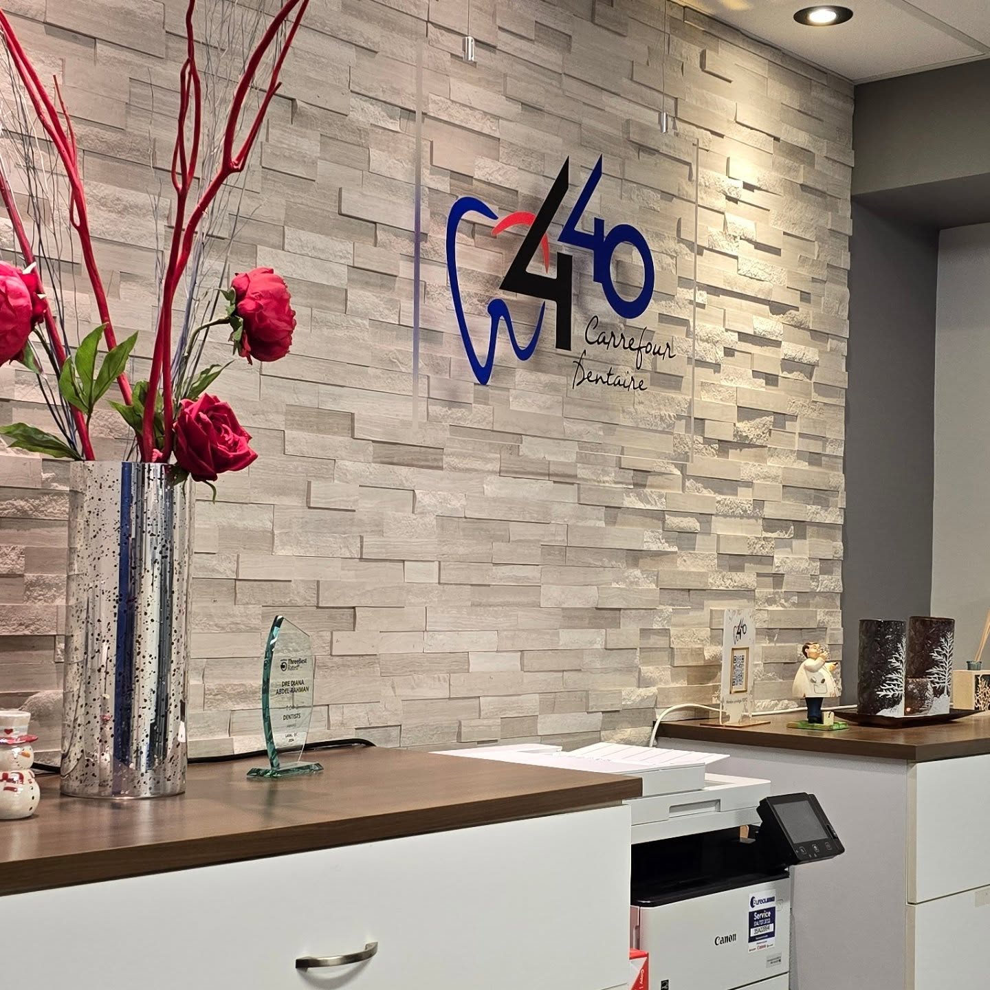 Images Carrefour Dentaire 440 - Invisalign, Dentiste Laval