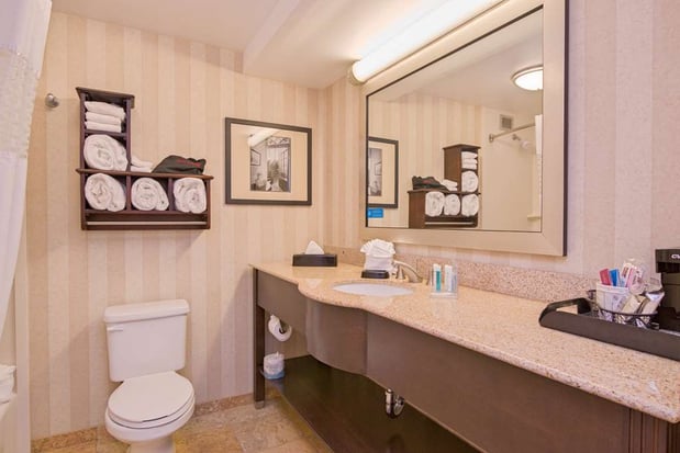 Images Hampton Inn Portsmouth Central