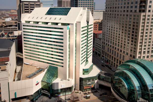 Images Embassy Suites by Hilton Indianapolis Downtown