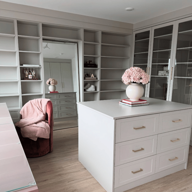 Images Legacy Wardrobes and Closets