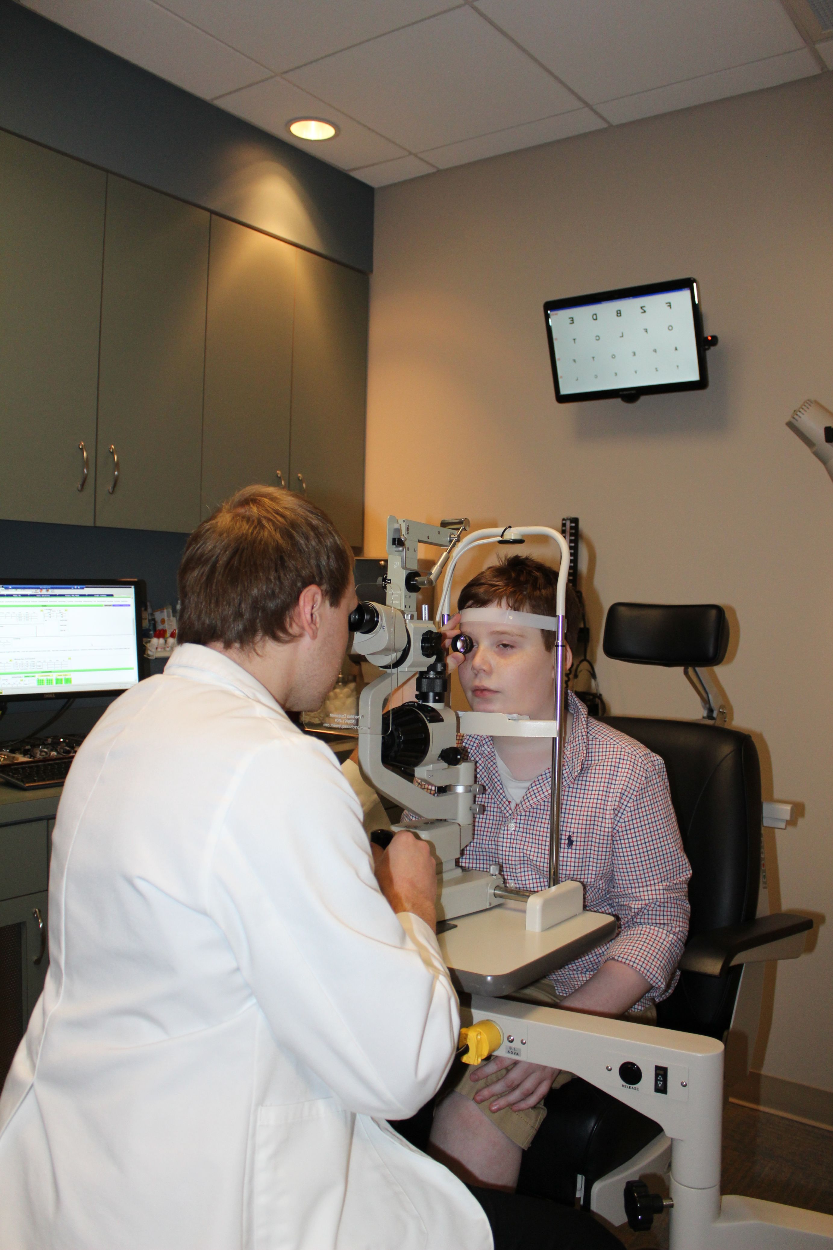 Dr. Richard Durocher - Nashville Eye Doctor Photo