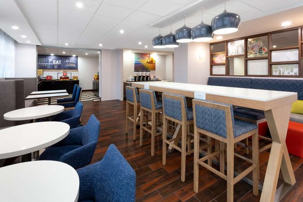 Images Hampton Inn Ft. Lauderdale-Commercial Blvd.
