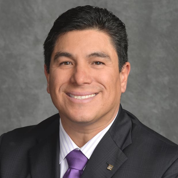 Images Edward Jones - Financial Advisor: Daniel C Castro