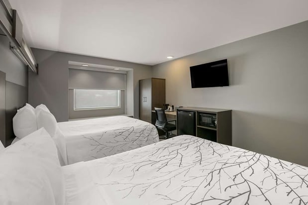 Images SureStay Plus by Best Western Sevierville