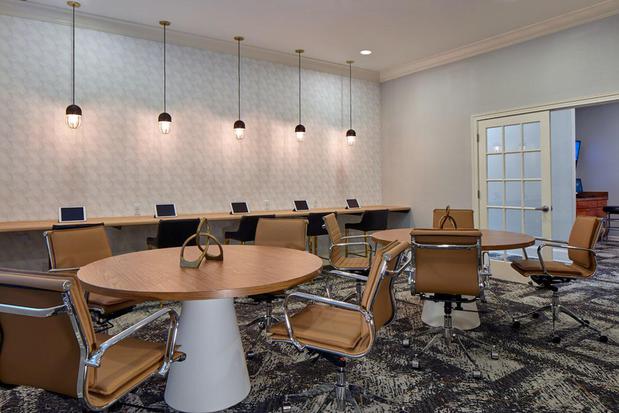 Images Axis Student Living - Statesboro