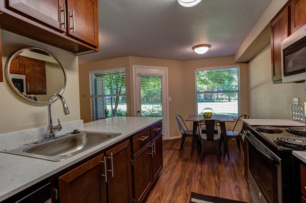 Images Commons at Creekside Apartments
