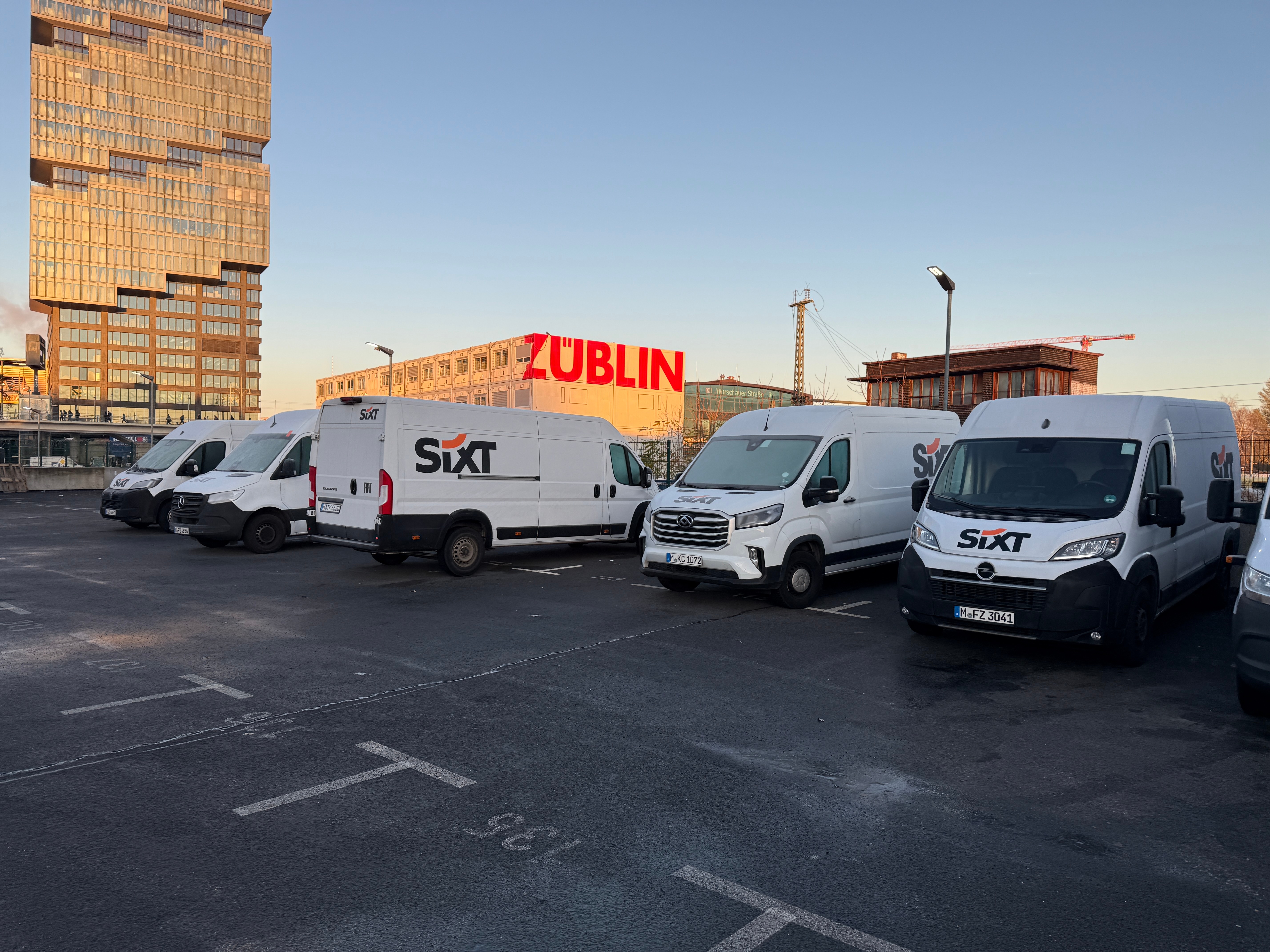 SIXT Berlin Eastside Truck Center, Rudolfstraße 18 in Berlin