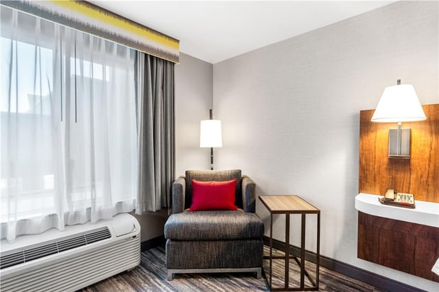 Images Hampton Inn & Suites Lathrop