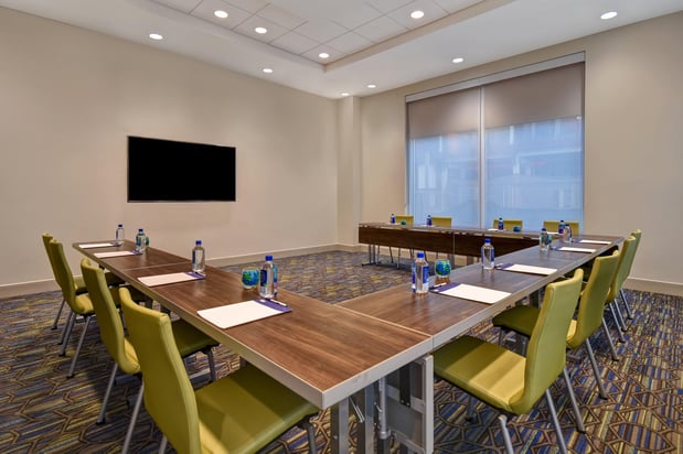 Images Holiday Inn Express & Suites Galveston Beach by IHG