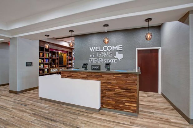 Images Hampton Inn & Suites Dallas-DeSoto