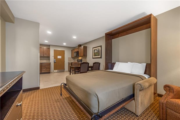Images Best Western Plus Vintage Valley Inn