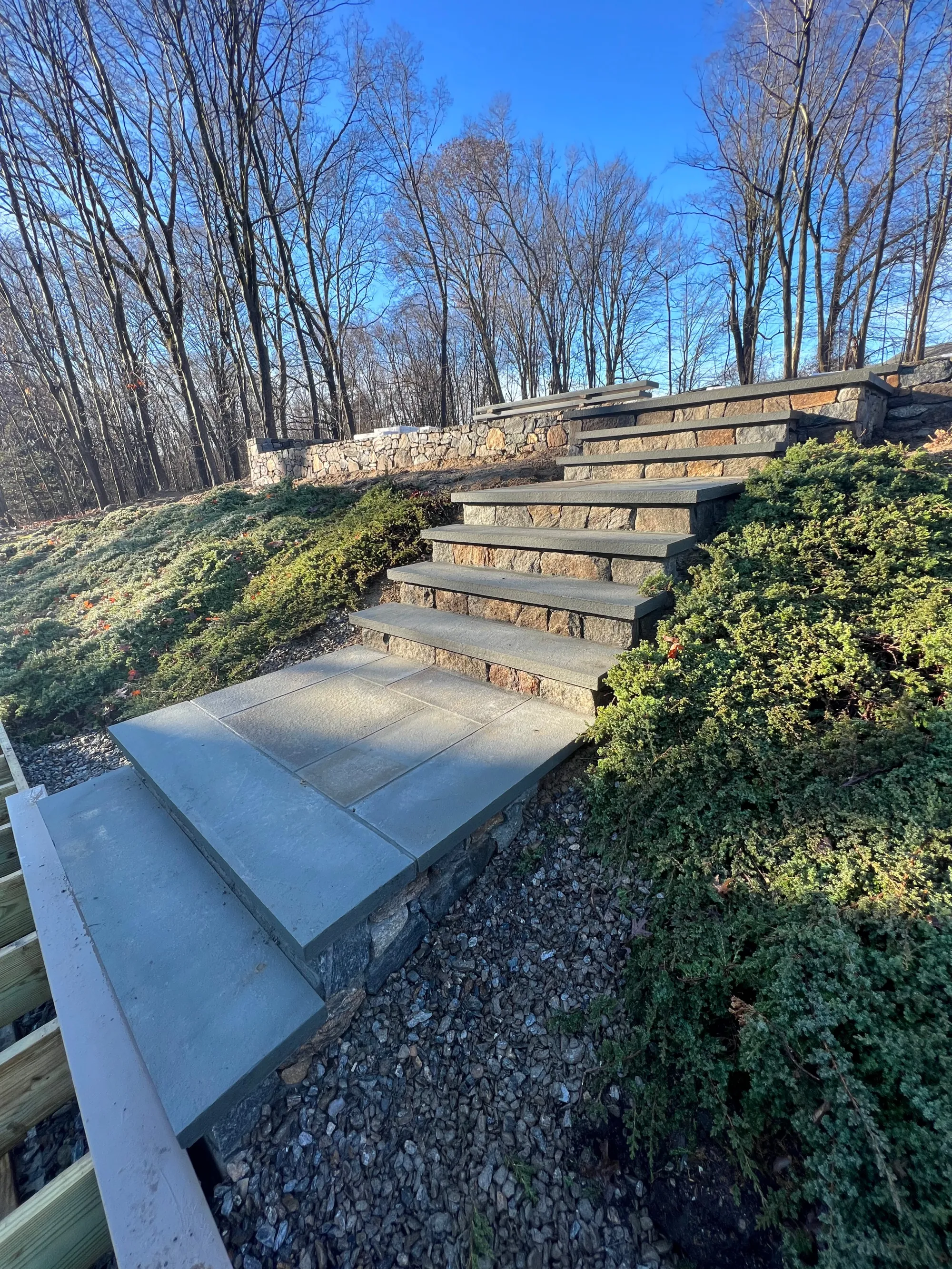 Paver pool deck and coping detail in Bethany CT - Paver Pool Deck, Bethany project by General Masonry LLC.