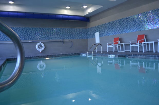 Images Holiday Inn Express & Suites Knoxville West - Papermill Dr by IHG