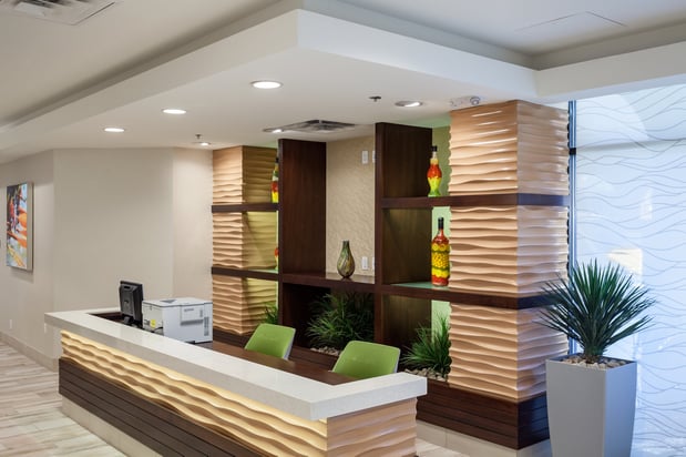 Images Holiday Inn Austin-Town Lake by IHG