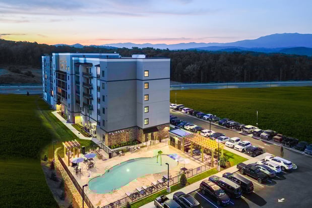 Images Staybridge Suites Pigeon Forge - Smoky Mtns by IHG