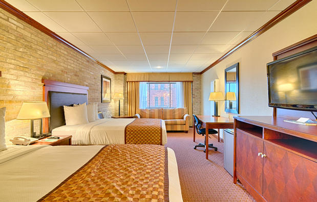 Images Riverwalk Plaza Hotel