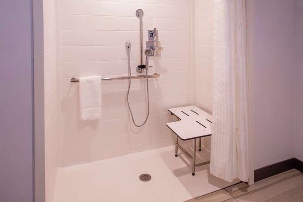 Images Hilton Garden Inn Kansas City Airport