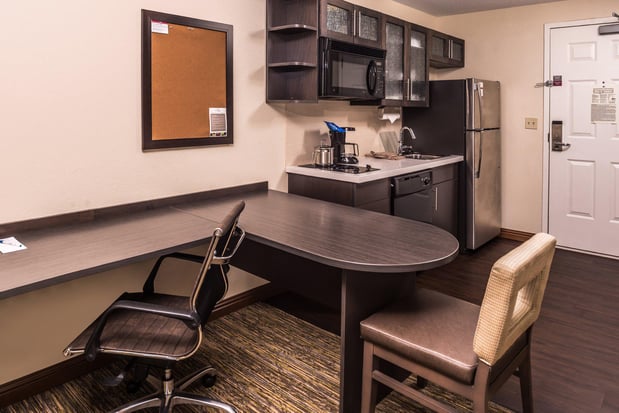 Images Candlewood Suites Kansas City Speedway by IHG