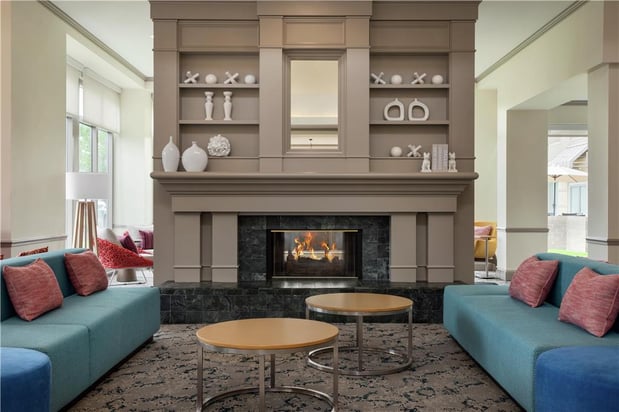 Images Hilton Garden Inn Cleveland Airport