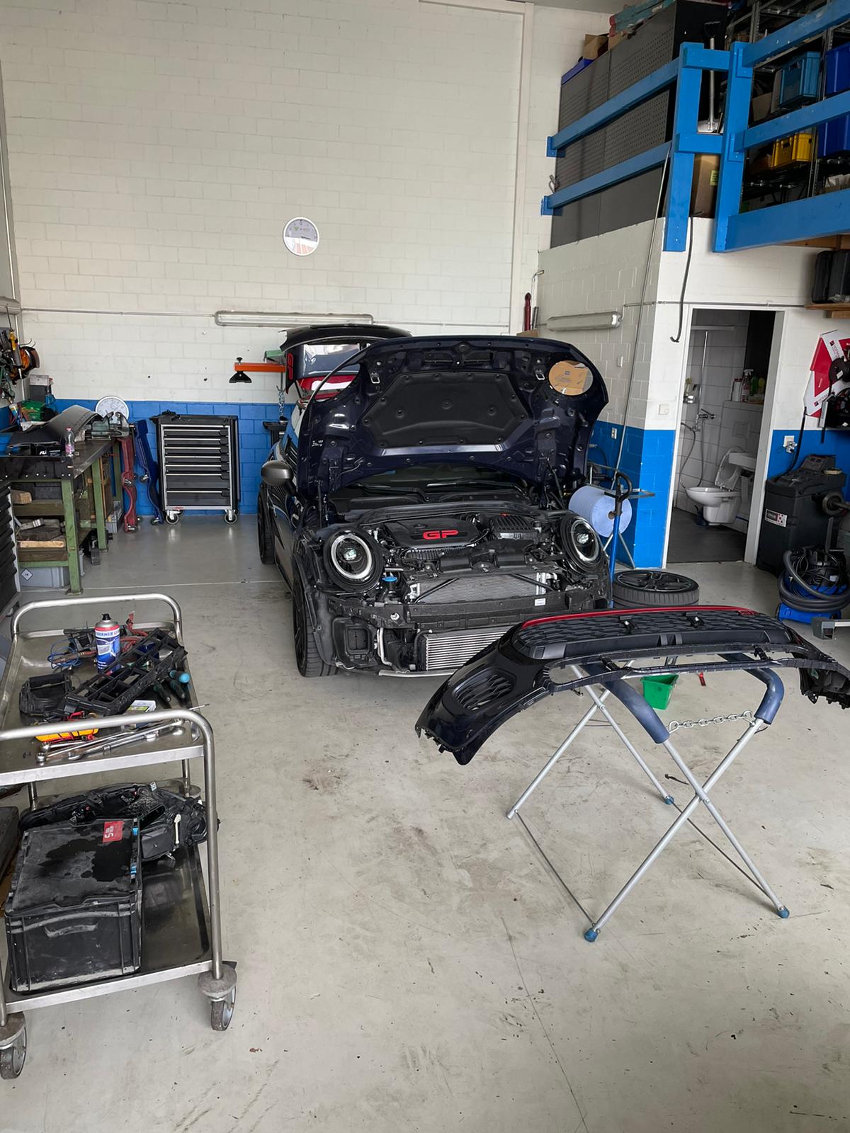 HASA Fahrzeug Technik AG, Riedthofstrasse 235C in Regensdorf