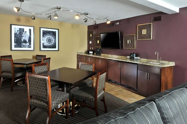 Images Embassy Suites by Hilton Des Moines Downtown