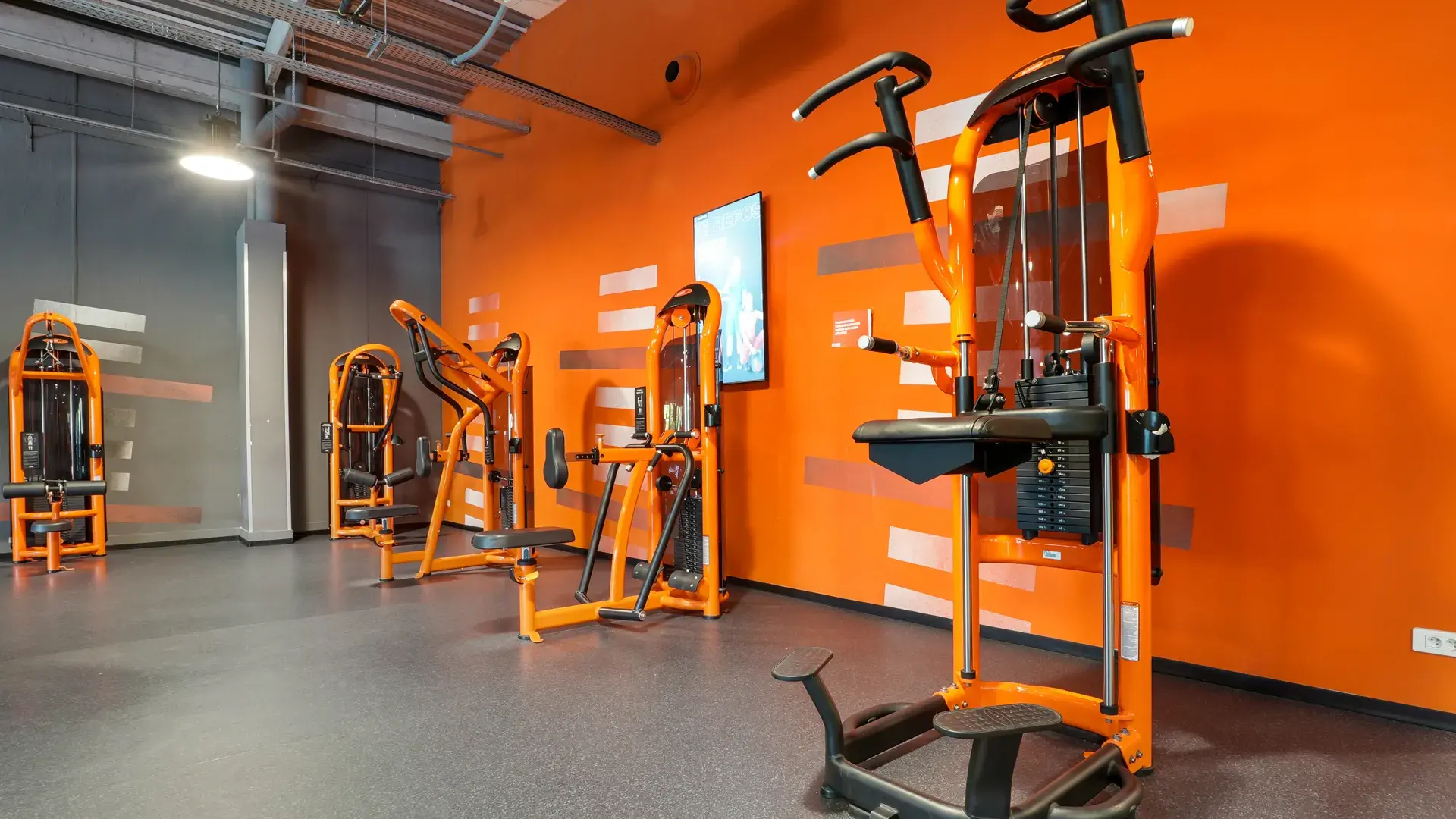 Images Basic-Fit 24/7