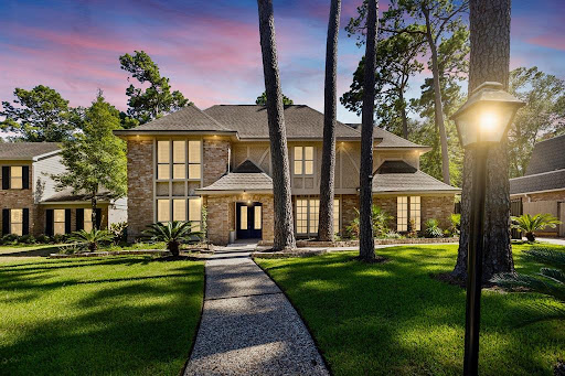 Images Shad Bogany Team