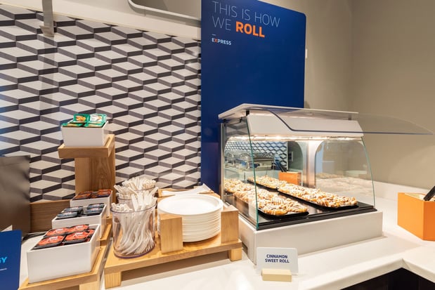 Images Holiday Inn Express & Suites Alpine Southeast by IHG