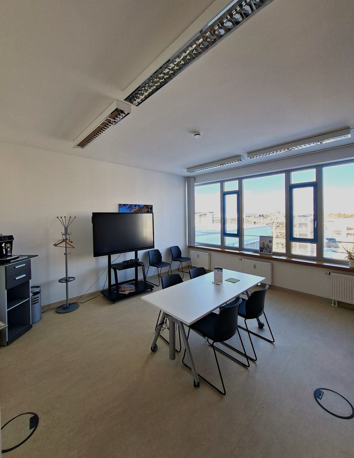 TÜV Rheinland Akademie GmbH, Moosacher Straße 56-58 in München