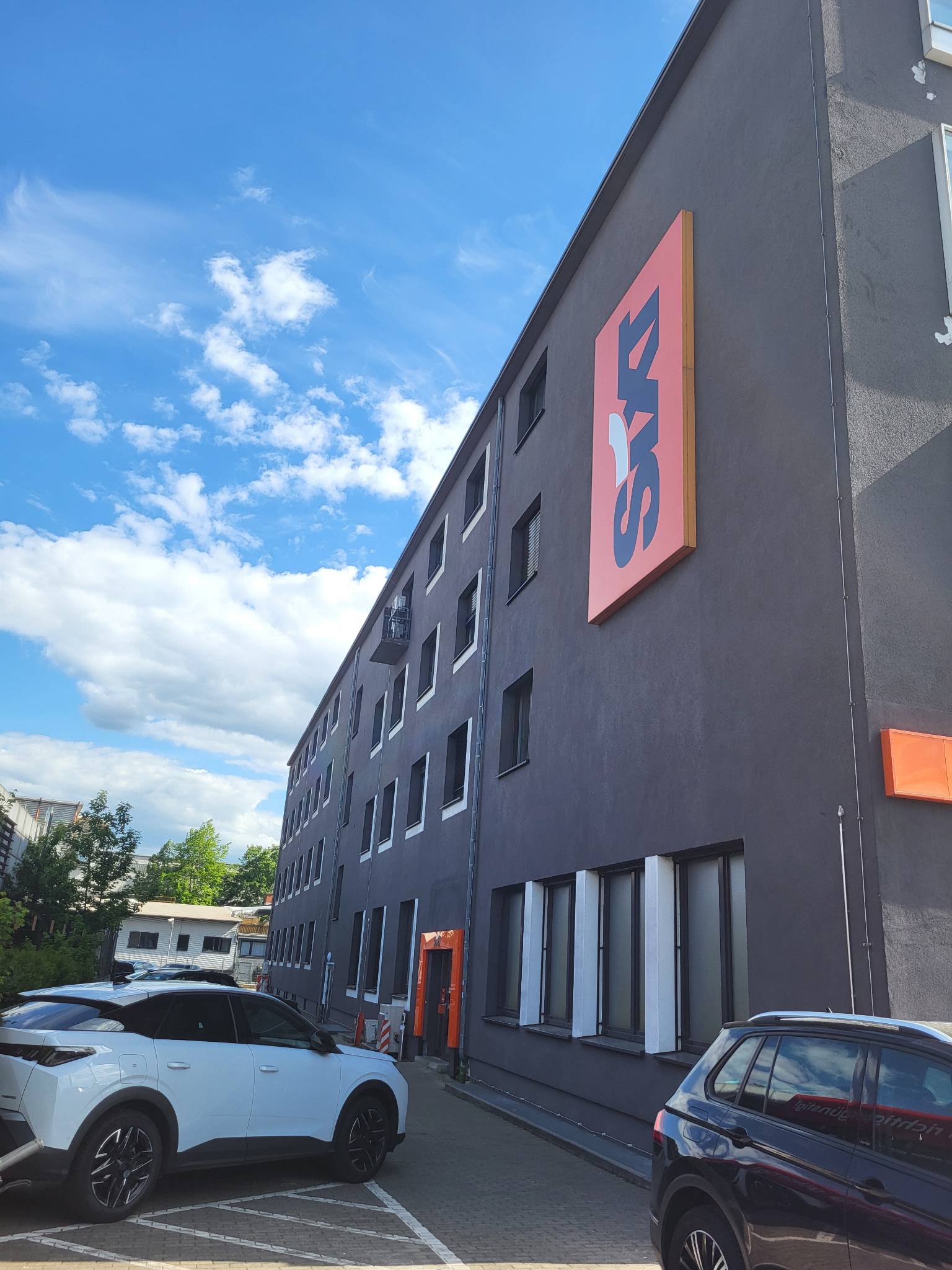 SIXT Autovermietung Frankfurt am Main Ost, Hanauer Landstr. 340 in Frankfurt am Main
