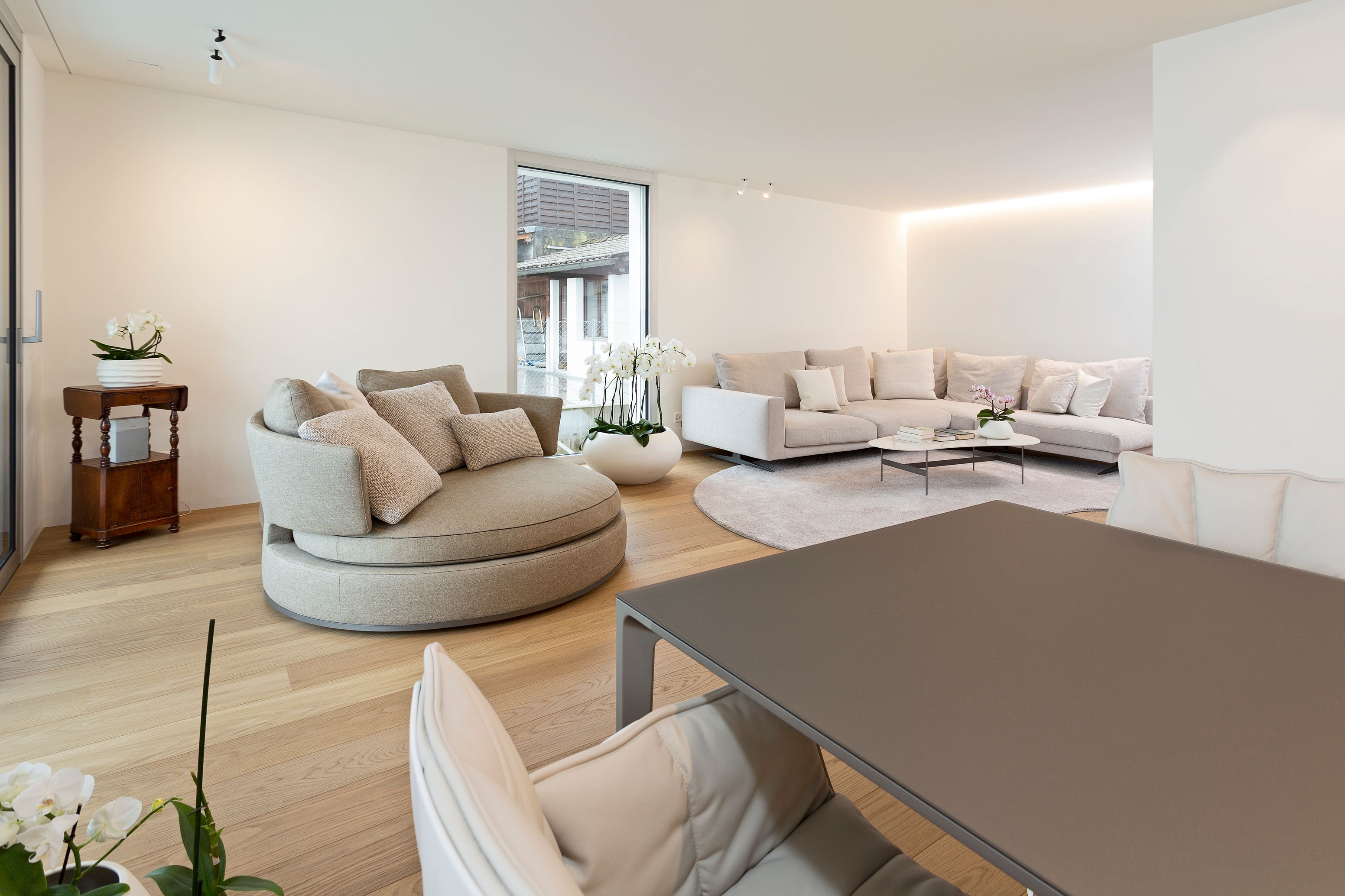 Bilder Merlini & Ferrari SA