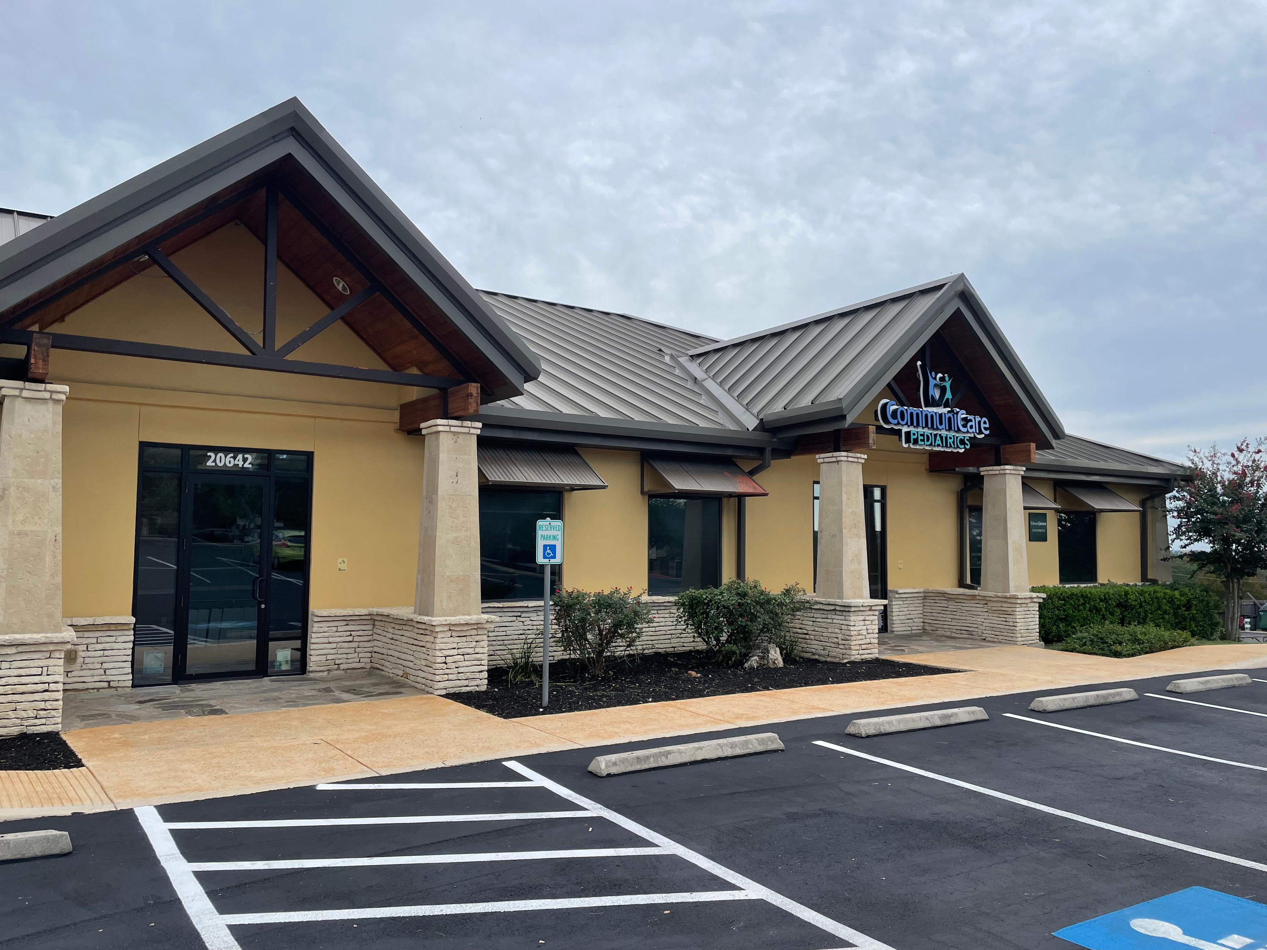 Dr. Luis A. Lopez, MD