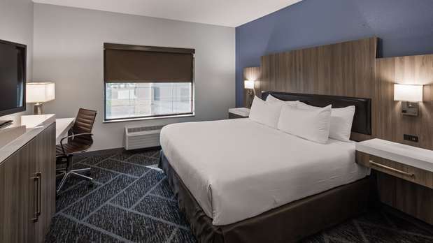 Images Best Western Plus Appleton Airport/Mall Hotel